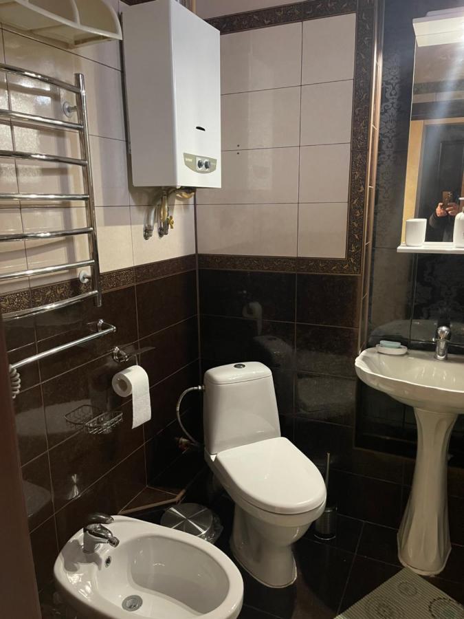 Lux Apartment In Zentrum แชร์นิฟซี ภายนอก รูปภาพ